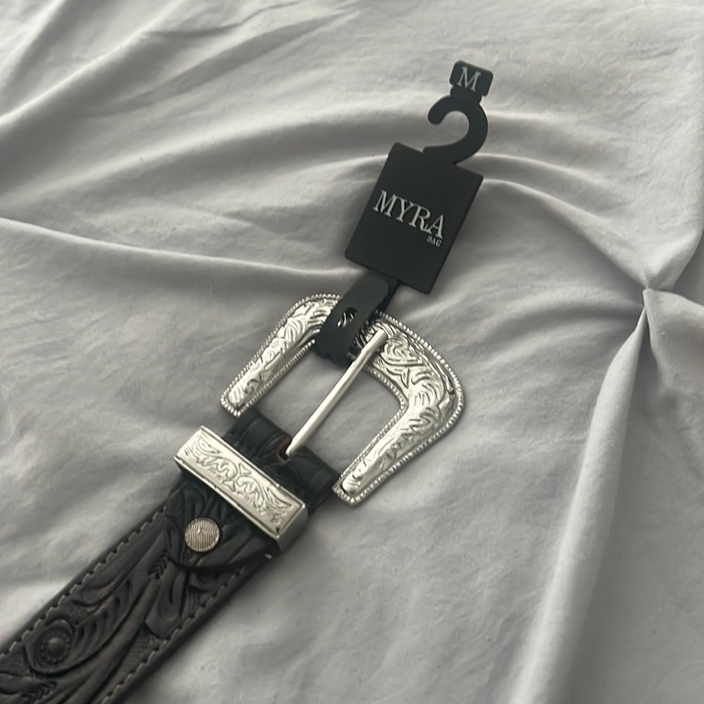 Women’s belt